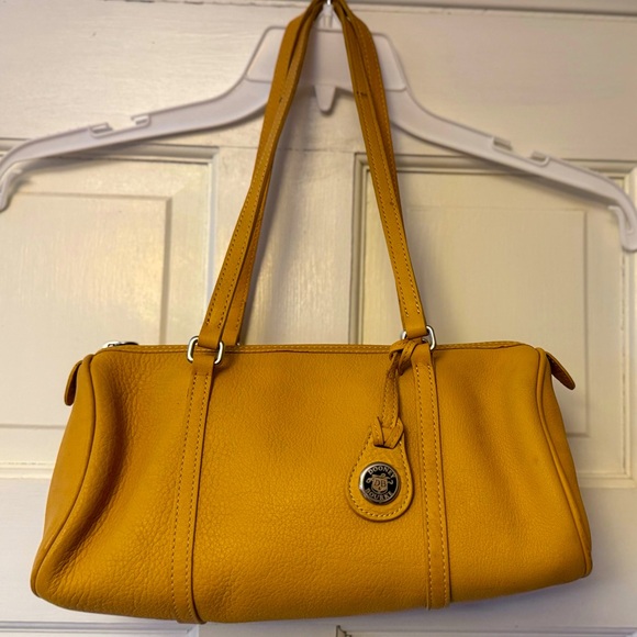 Dooney & Bourke Handbags - DOONEY & BOURKE full leather shoulder bag, GUC